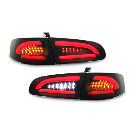 carDNA Lightbar Feux arrière Seat Ibiza 6L 02.02-08-Noir/Fumé - RSI04ALLBS carDNA Lightbar Feux arrière Seat Ibiza 6L 02.02-08-Noir/Fumé - RSI04ALLBS
