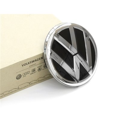 Emblème d'origine VW sur la grille avant du radiateur, logo Volkswagen CC en noir/brillant chromé.