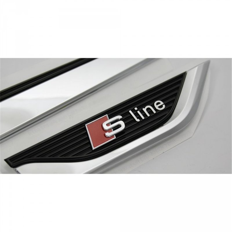 Emblème de porte latérale de l'Audi A5 8W S-Line avec logo chromé de l