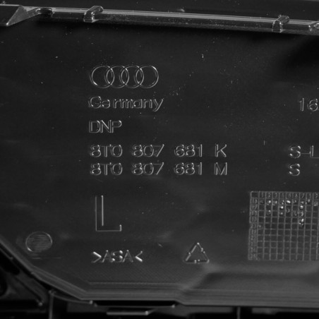 Bouclier avant S-Line coté conducteur avec grille de brouillard gauche - Pièces d'origine Audi 8T0807681K01C